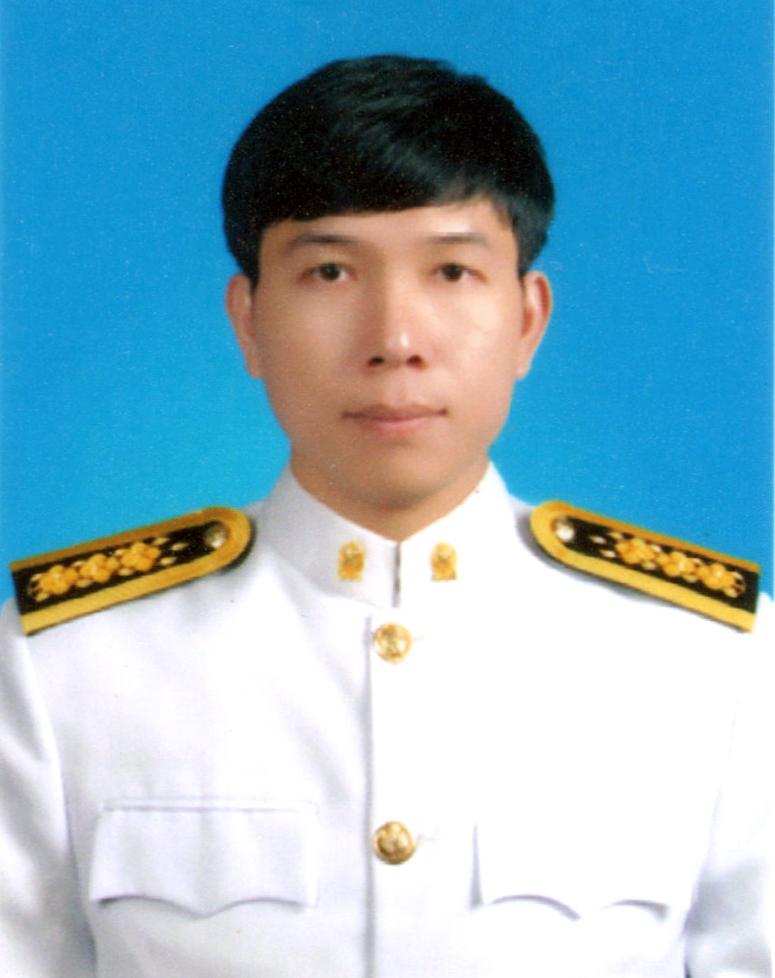 นายสุรเดช ศิริ